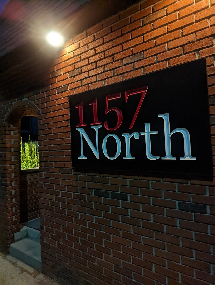 1157 North-4