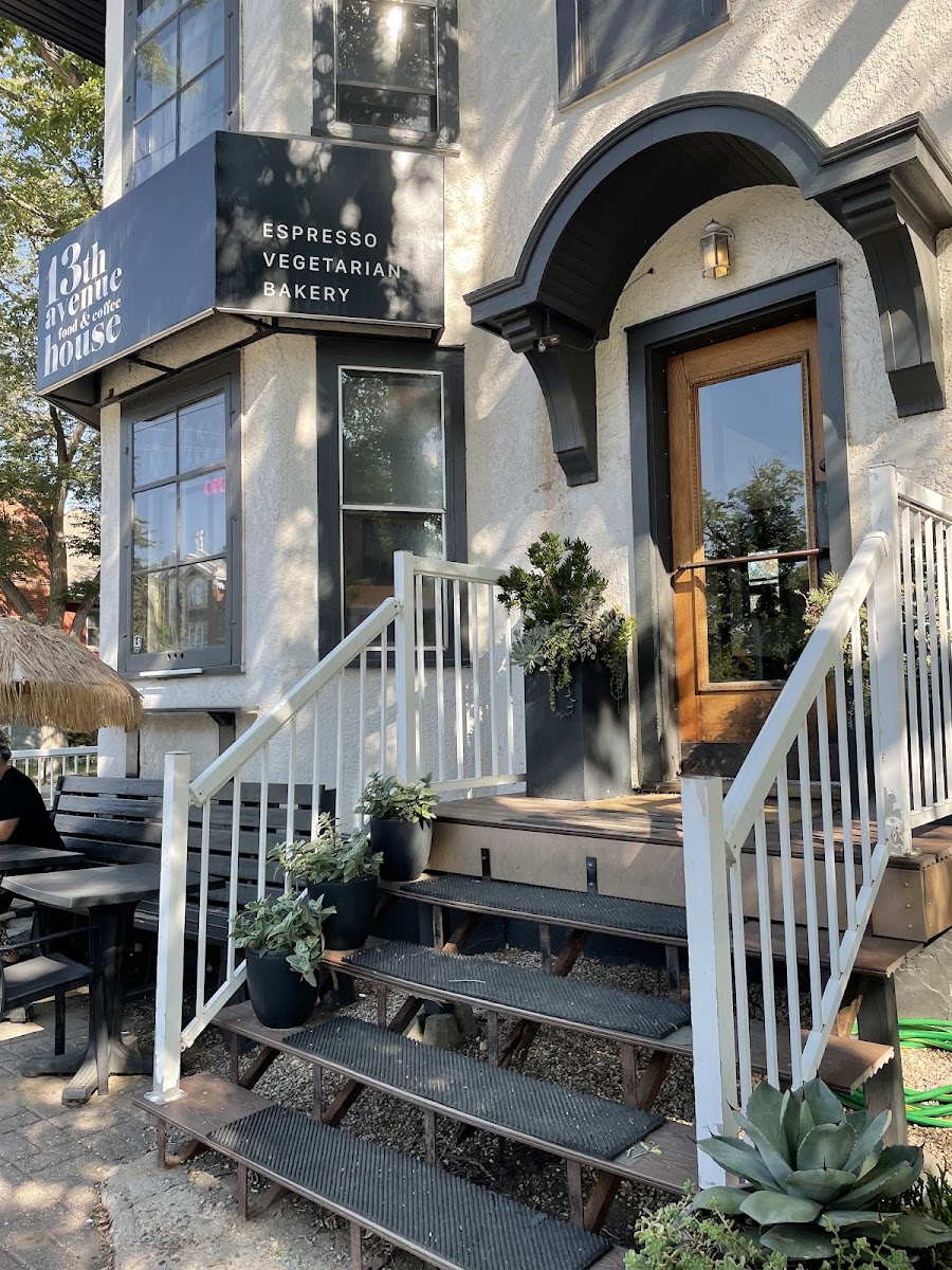 13Th Avenue Food And Coffee House