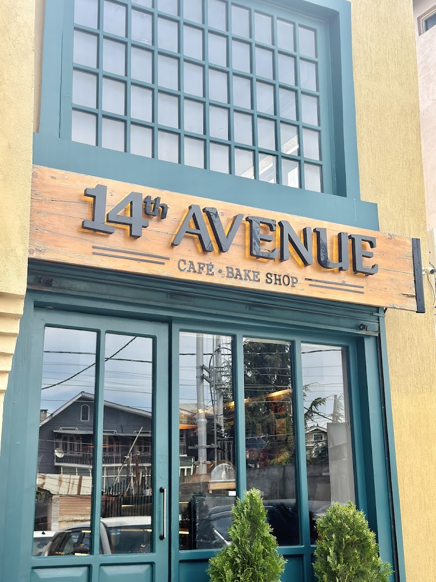 14Th Avenue Cafe & Grill