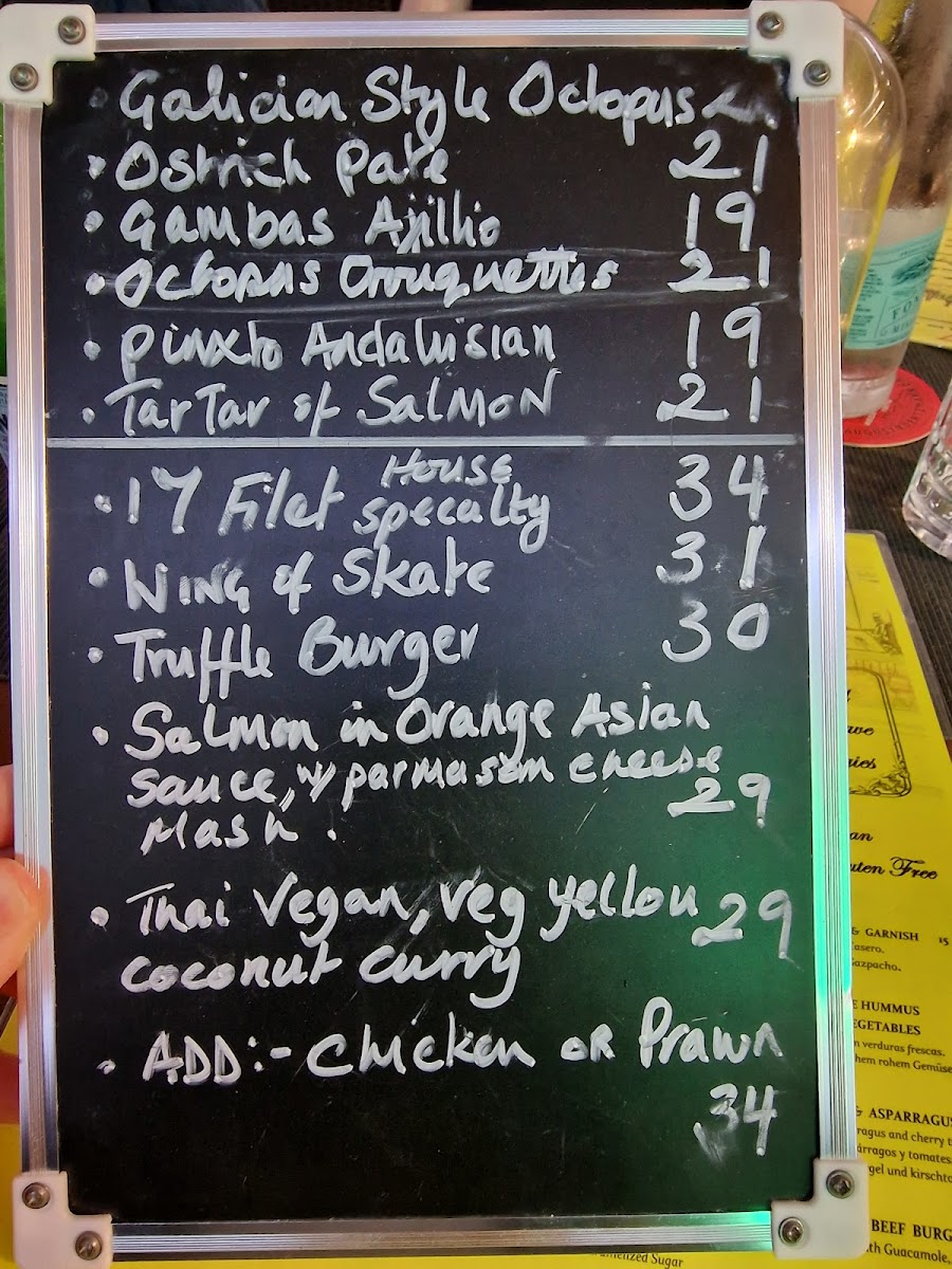 Menu 17 Restaurant & Bar-7