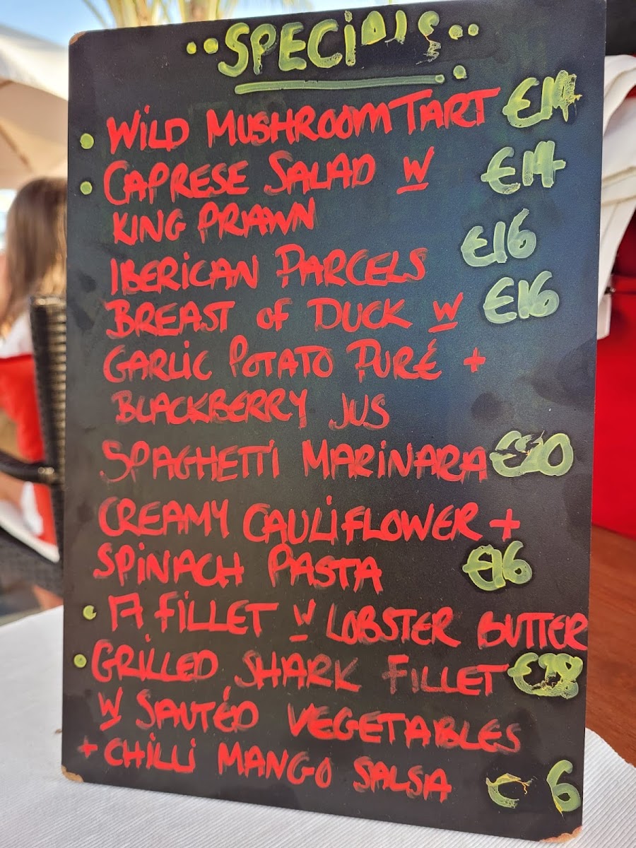 Menu 17 Restaurant & Bar-8