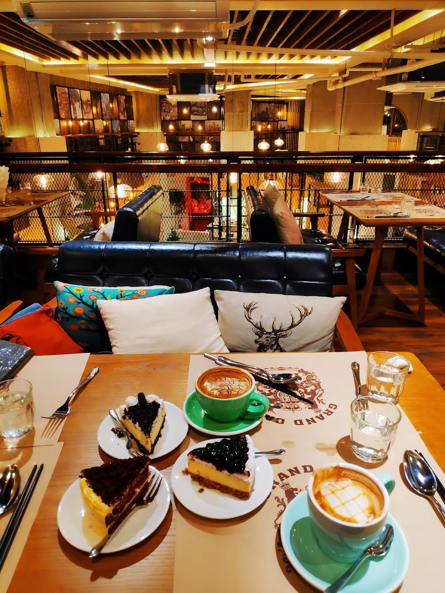 1919 Grand Cafe-4
