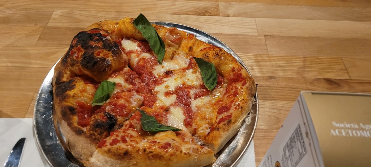1929 Pizza And Wine-7