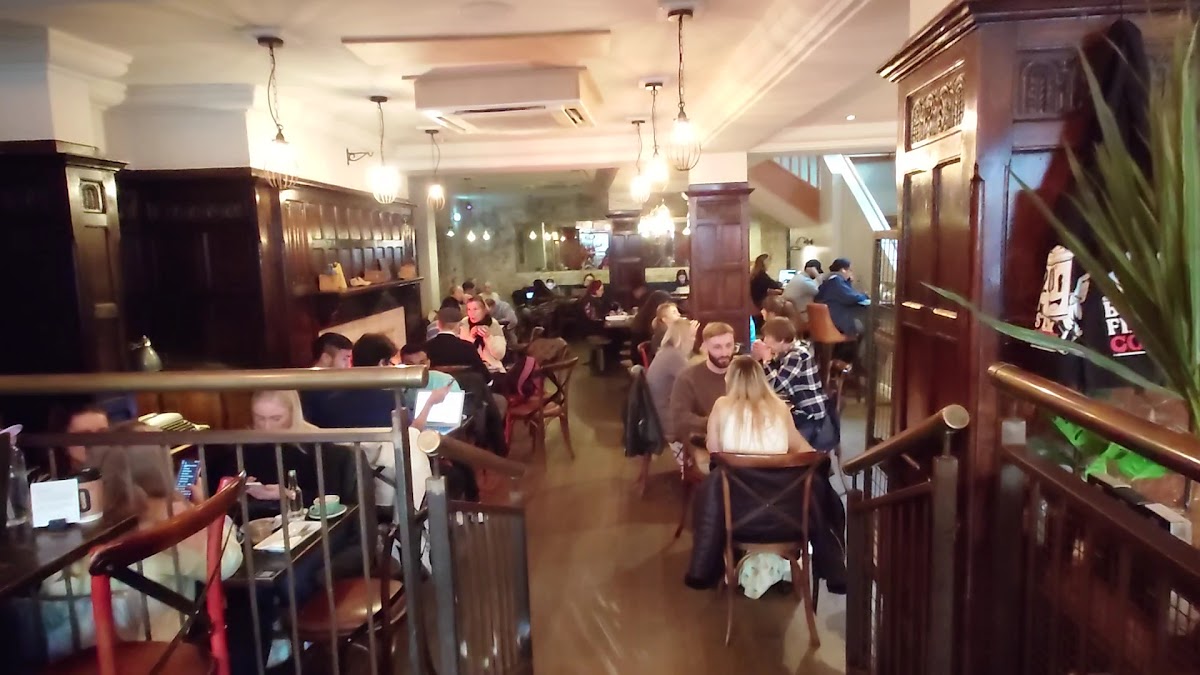 200 Degrees Coffee Shop & Barista School-2