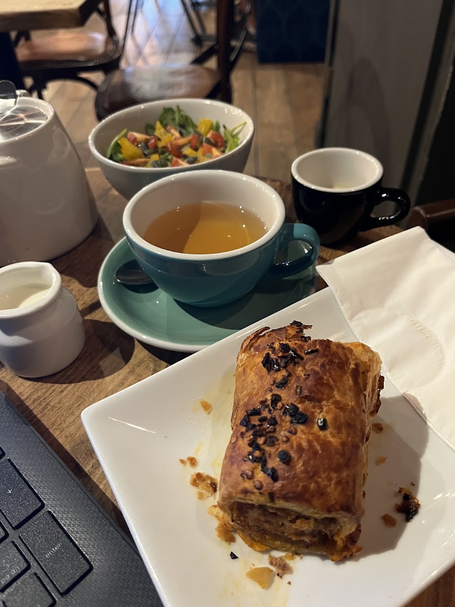 200 Degrees Coffee Shop-8