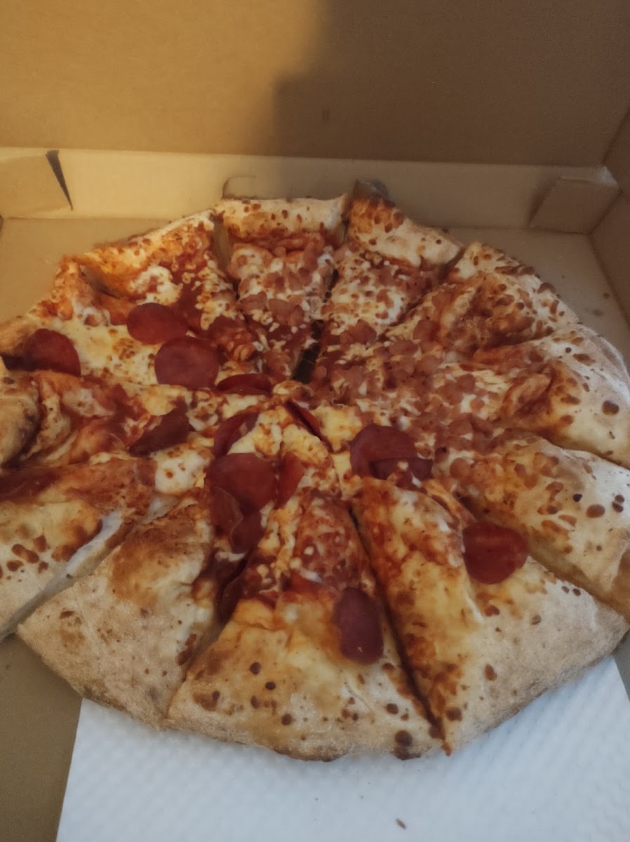 241 Pizza-7