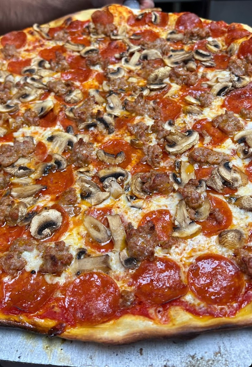 341 Pizza-10