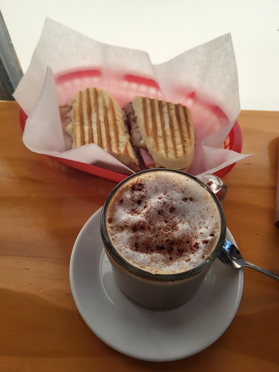 365 Cafè-9