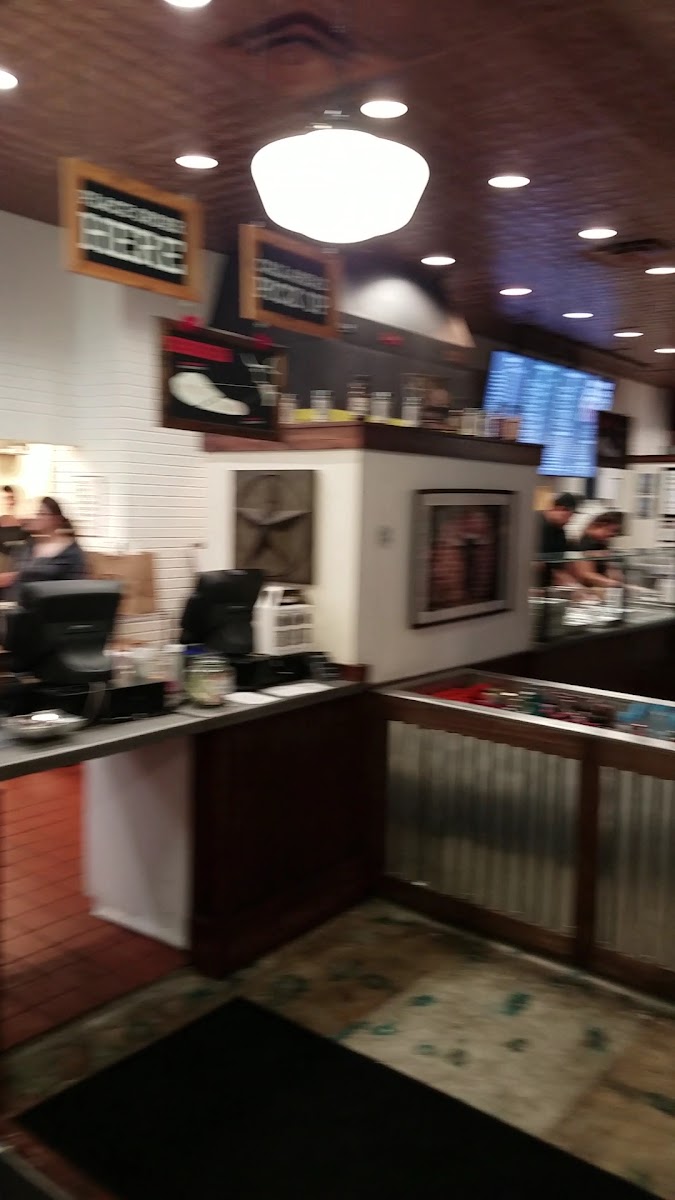 4 Rivers Smokehouse-2