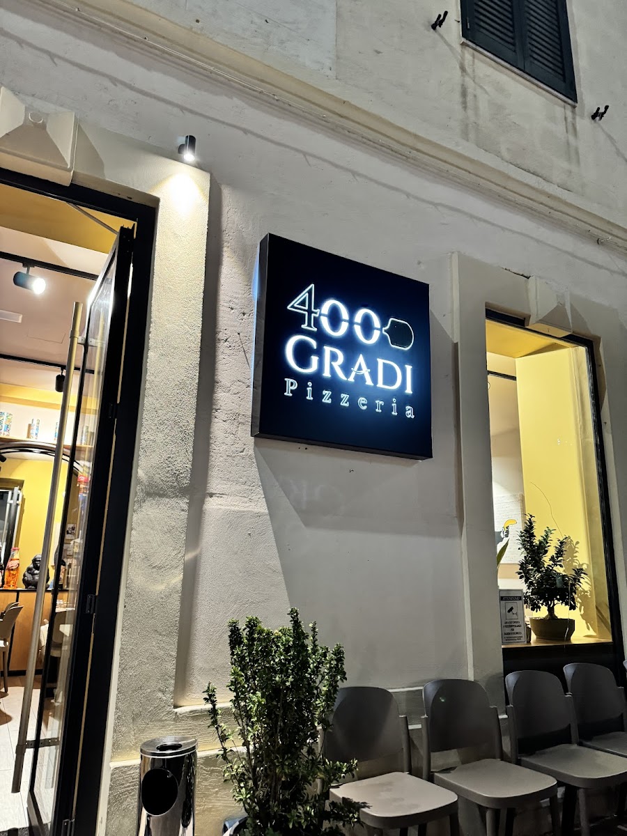 400 Gradi