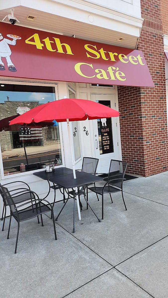4Th Street Café