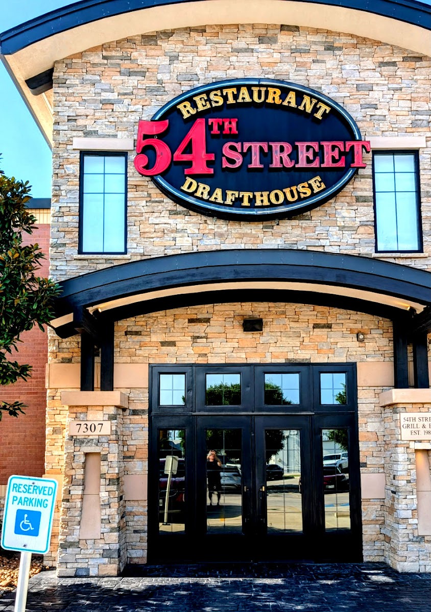 54Th Street Restaurant & Drafthouse- City Base