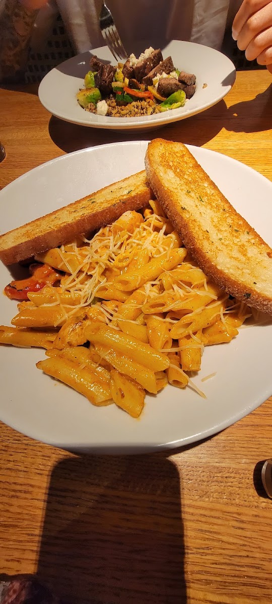 54Th Street Restaurant & Drafthouse- City Base-9