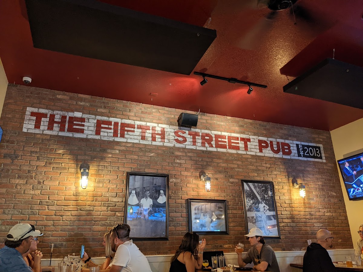5Th Street Pub (Perrysburg, Oh)