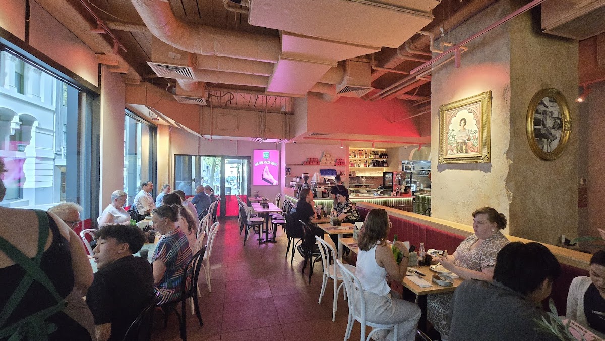 A25 Pizzeria Centro (Cbd)-3