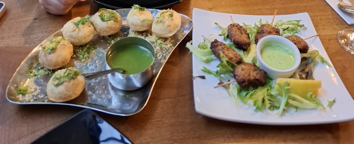 Aarti Indian Restaurant Leeds-4