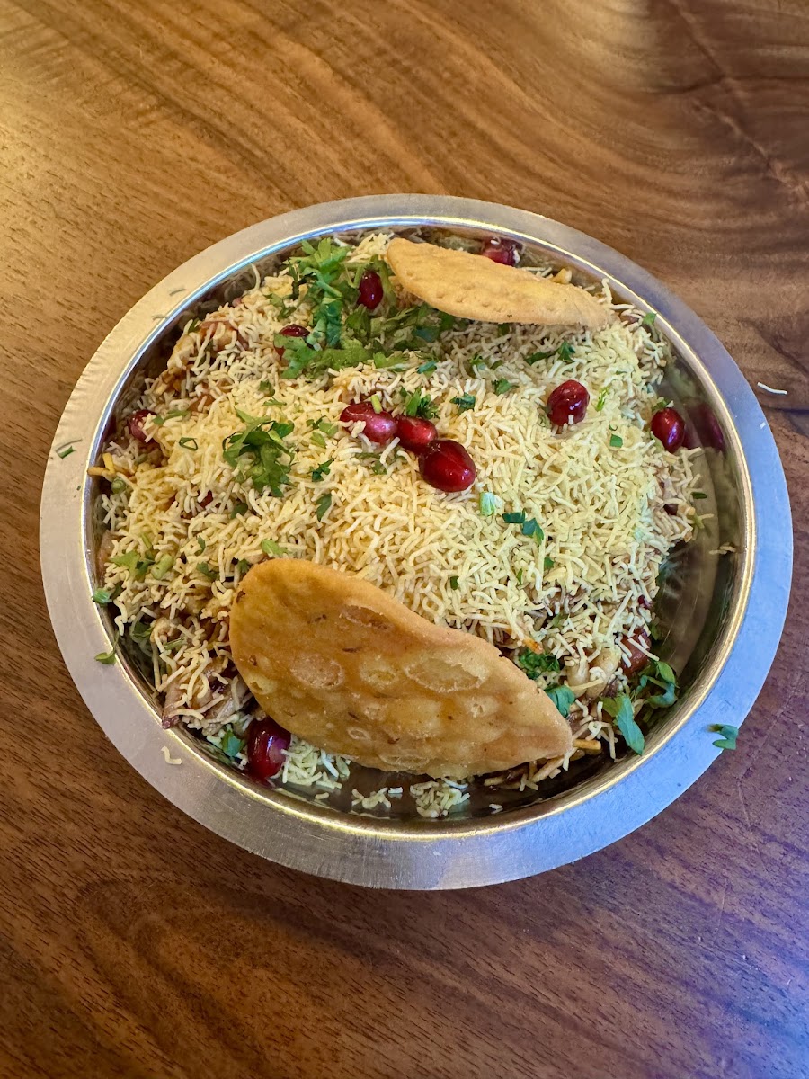 Aarti Indian Restaurant Leeds-8
