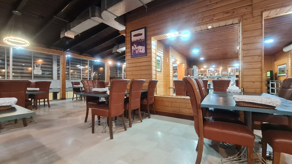 Abadgaran Restaurant