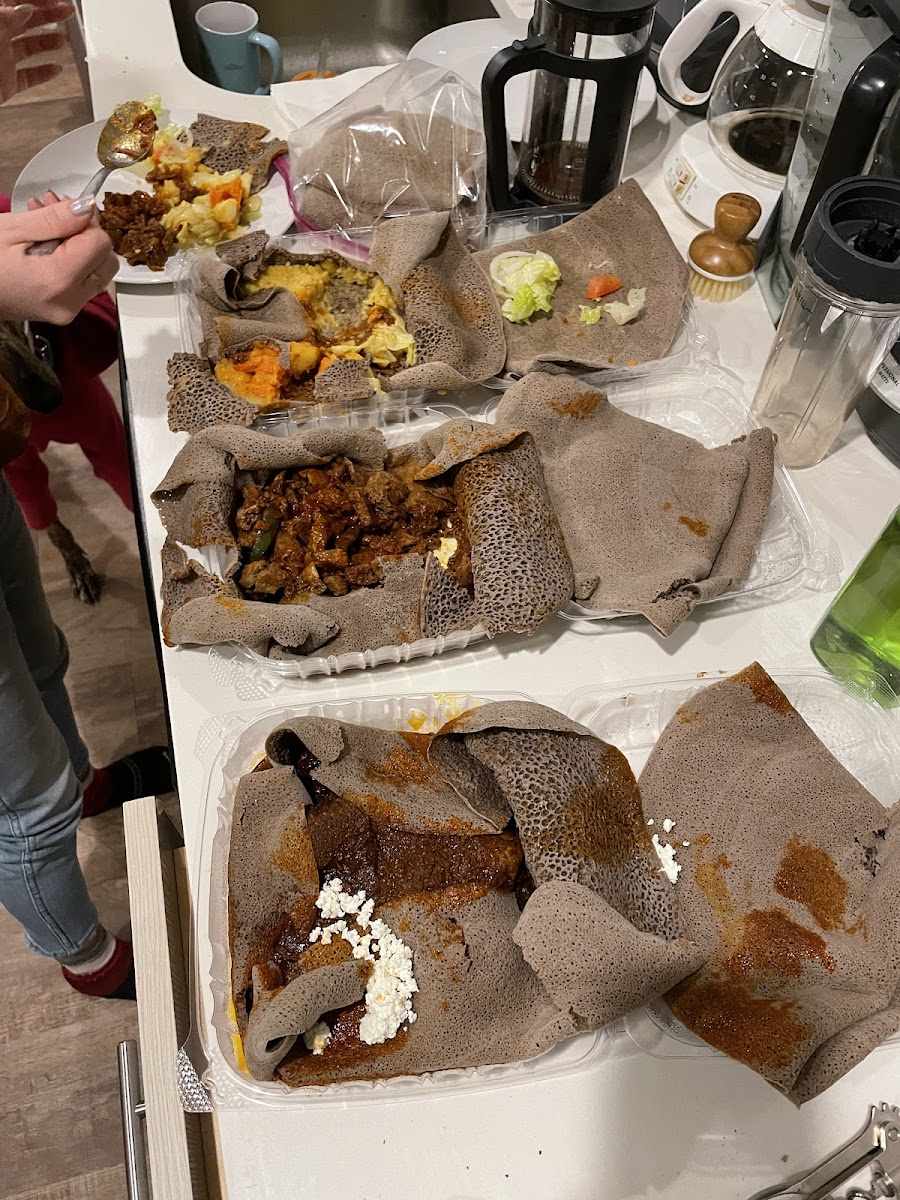 Aberus Ethiopian Restaurant-10