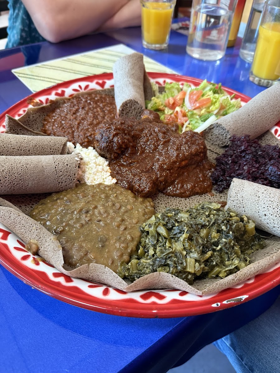 Aberus Ethiopian Restaurant-4