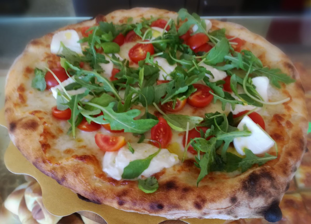 Accipizza Da Graziano Panzerotti E Pucce-2