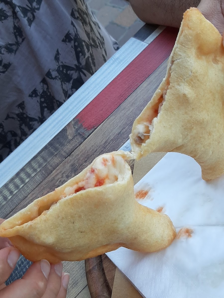 Accipizza Da Graziano Panzerotti E Pucce-5