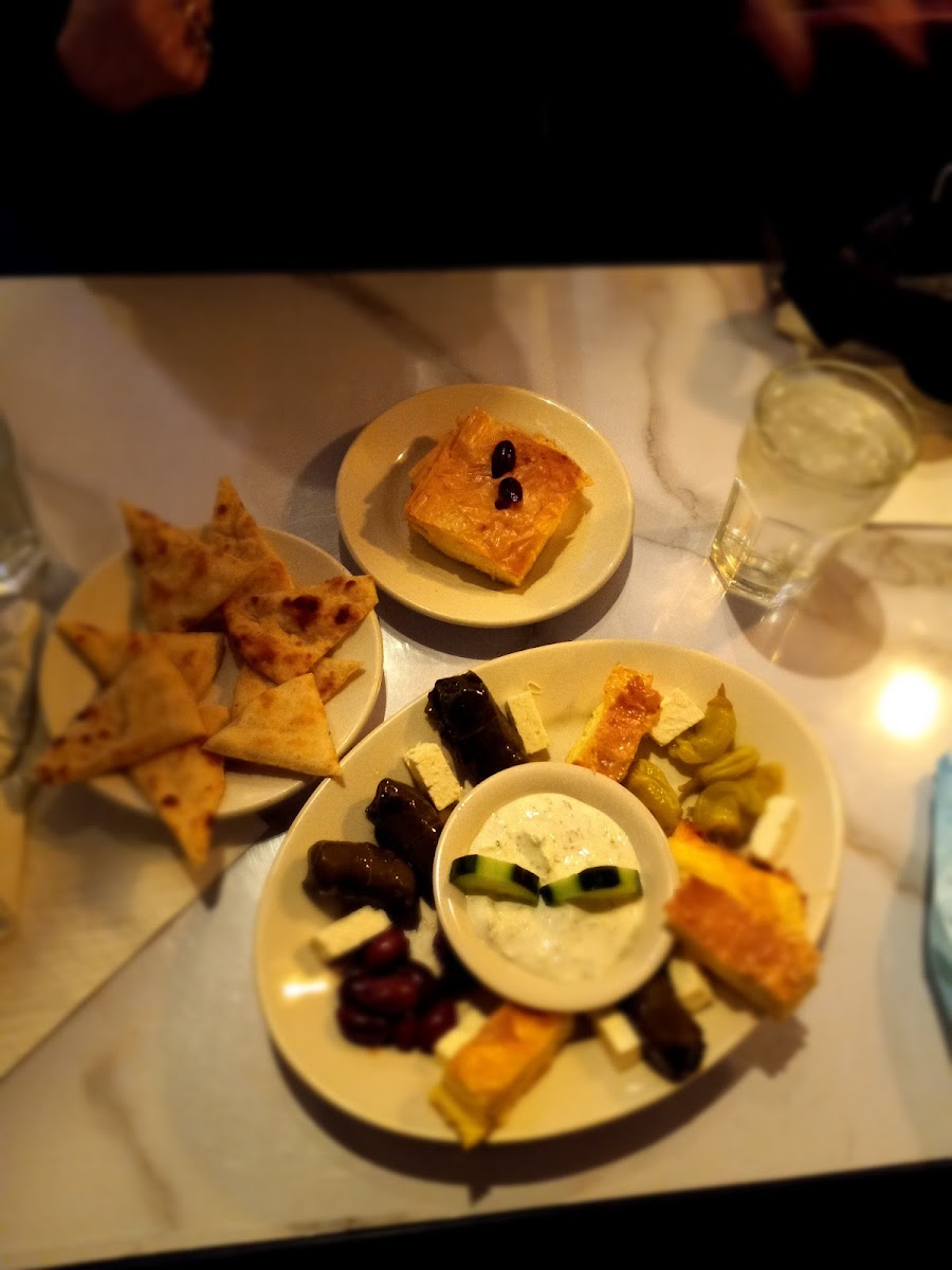 Acropolis Restaurant-9
