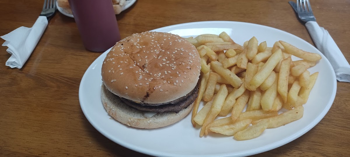 Adams Cafe Restaurant Croydon-10
