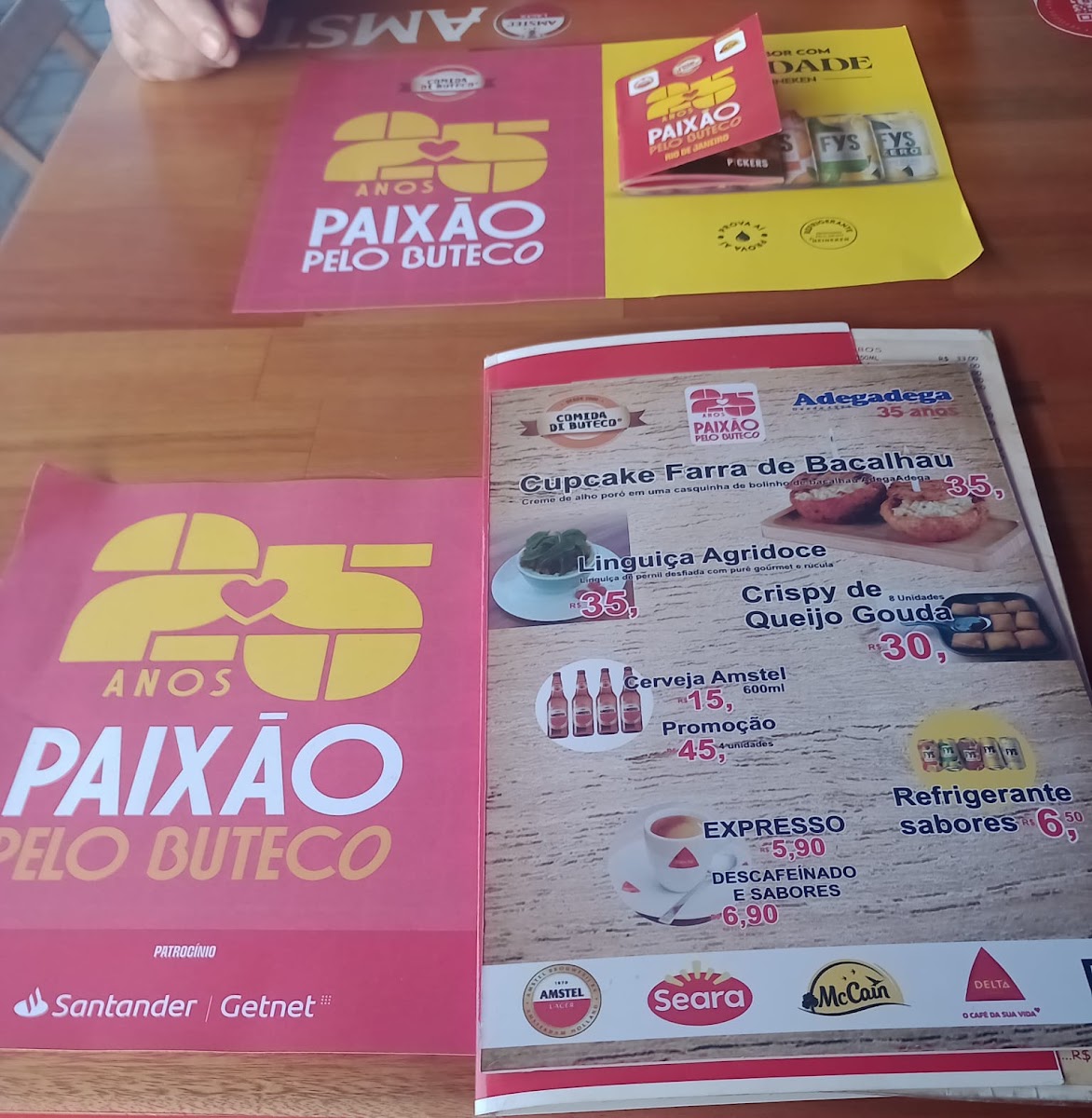 Menu Adegadega