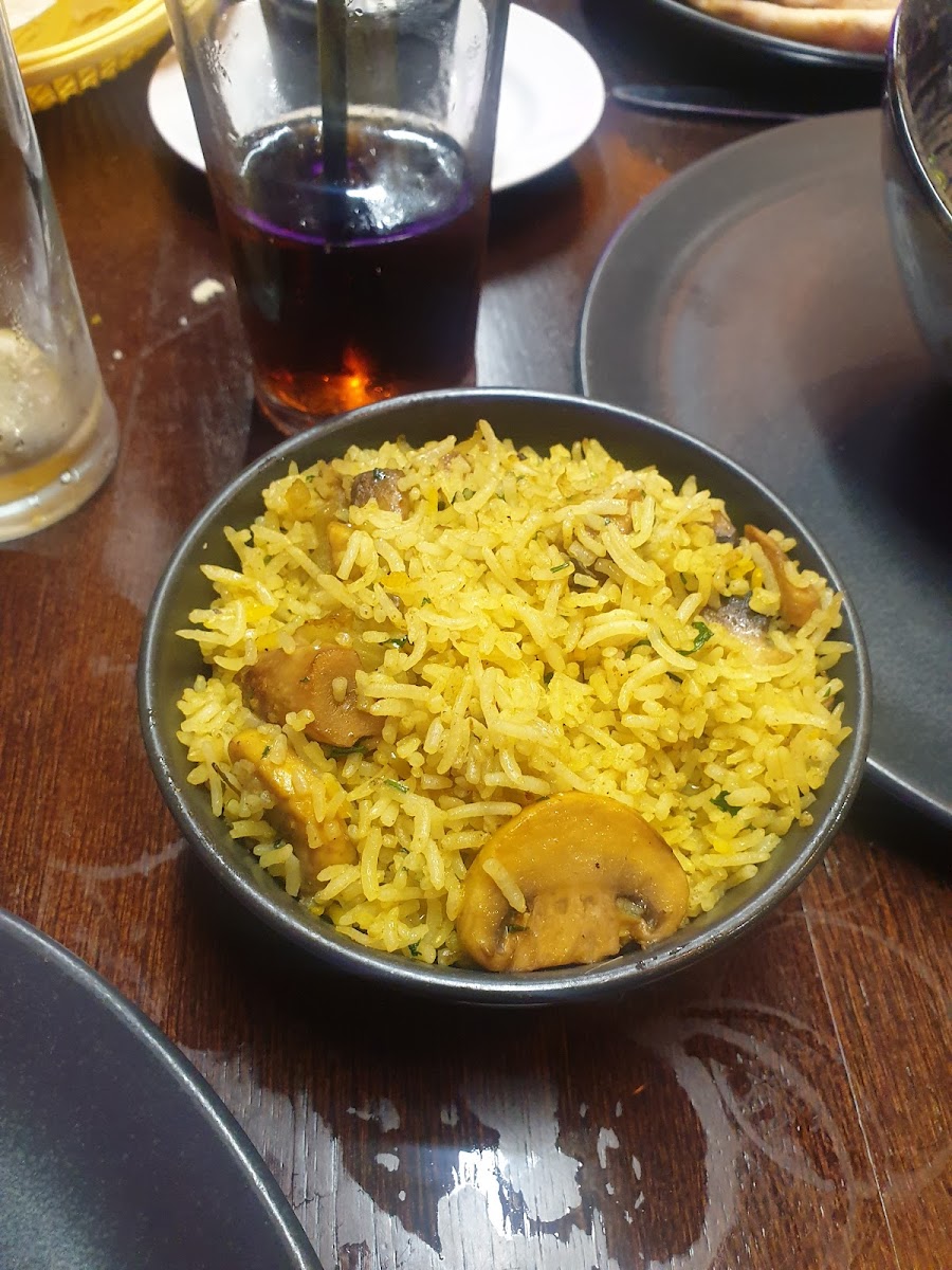 Adelinas Bar And Kitchen-9