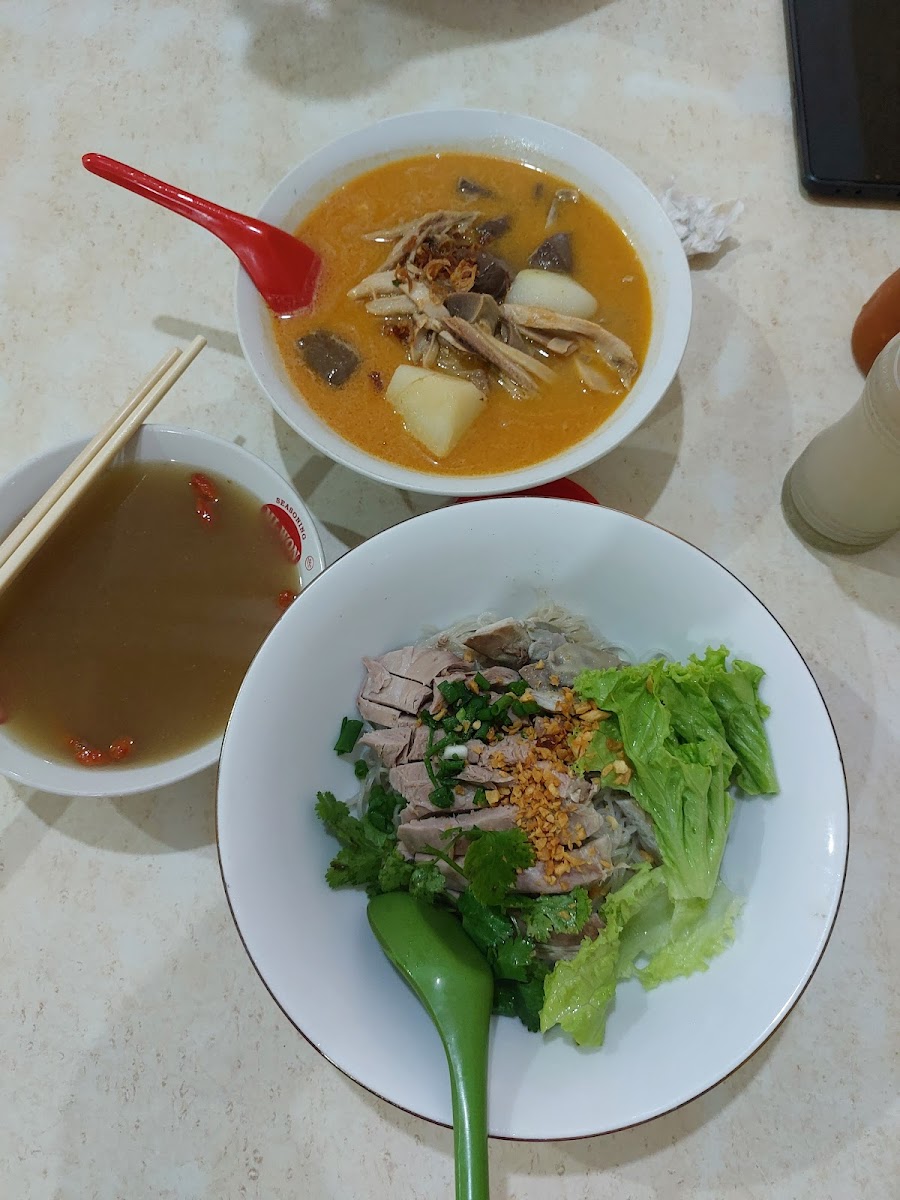 Aheng Bihun Bebek