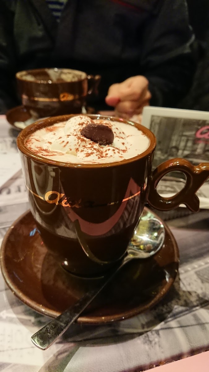 Aida - Café-Konditorei-6