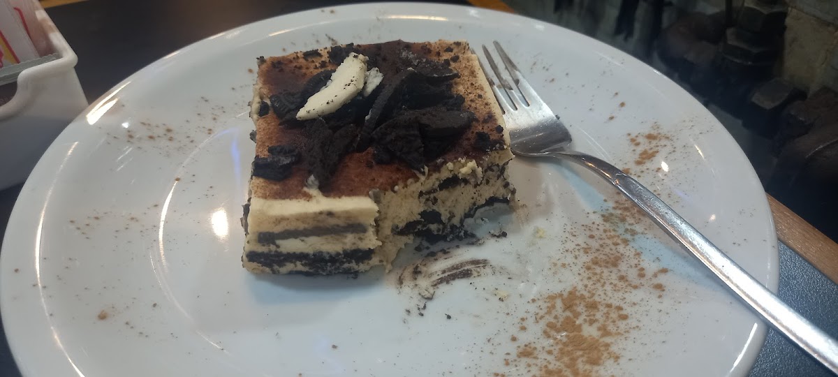 Aj Dulcinea Pizza Cafe Bar-9