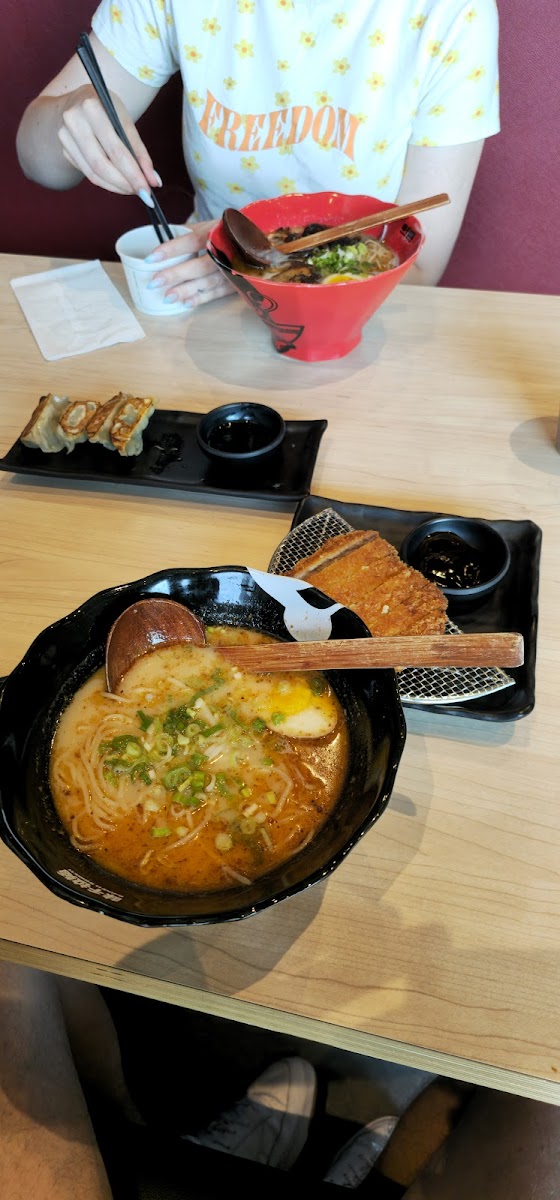 Ajisen Ramen (East Windsor)-10