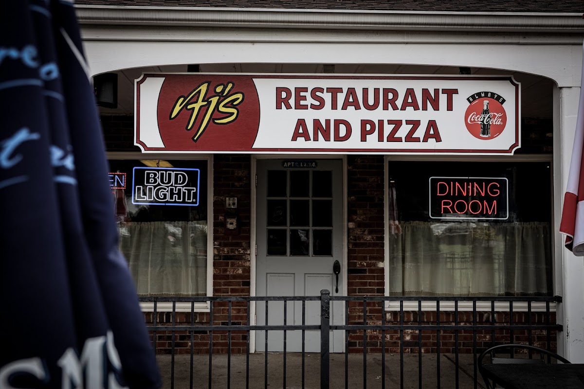 Aj's Restaurant And Pizza