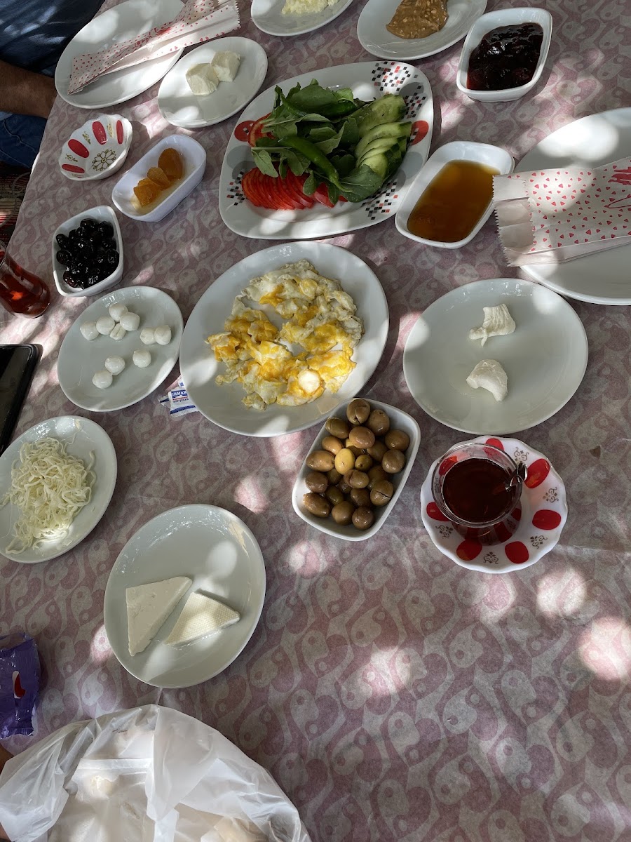 Akdeniz Kafeterya-2