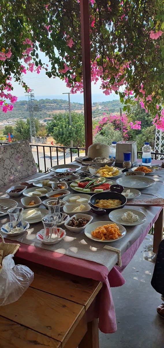 Akdeniz Kafeterya-3