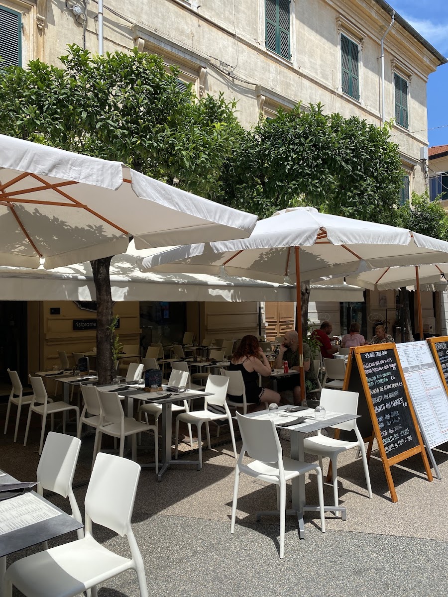 Al Cento 16 L’Officina Del Gusto