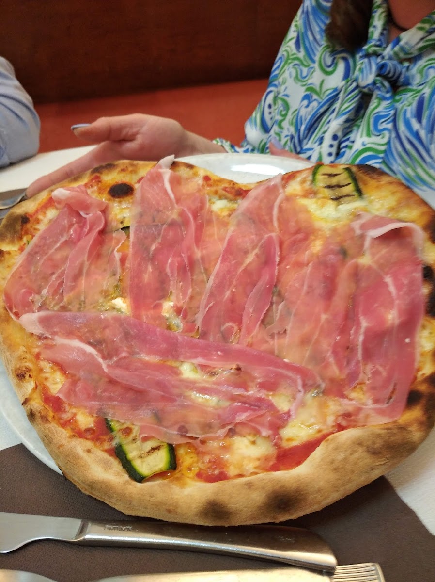 Al Mulino Pizzeria Trattoria-10
