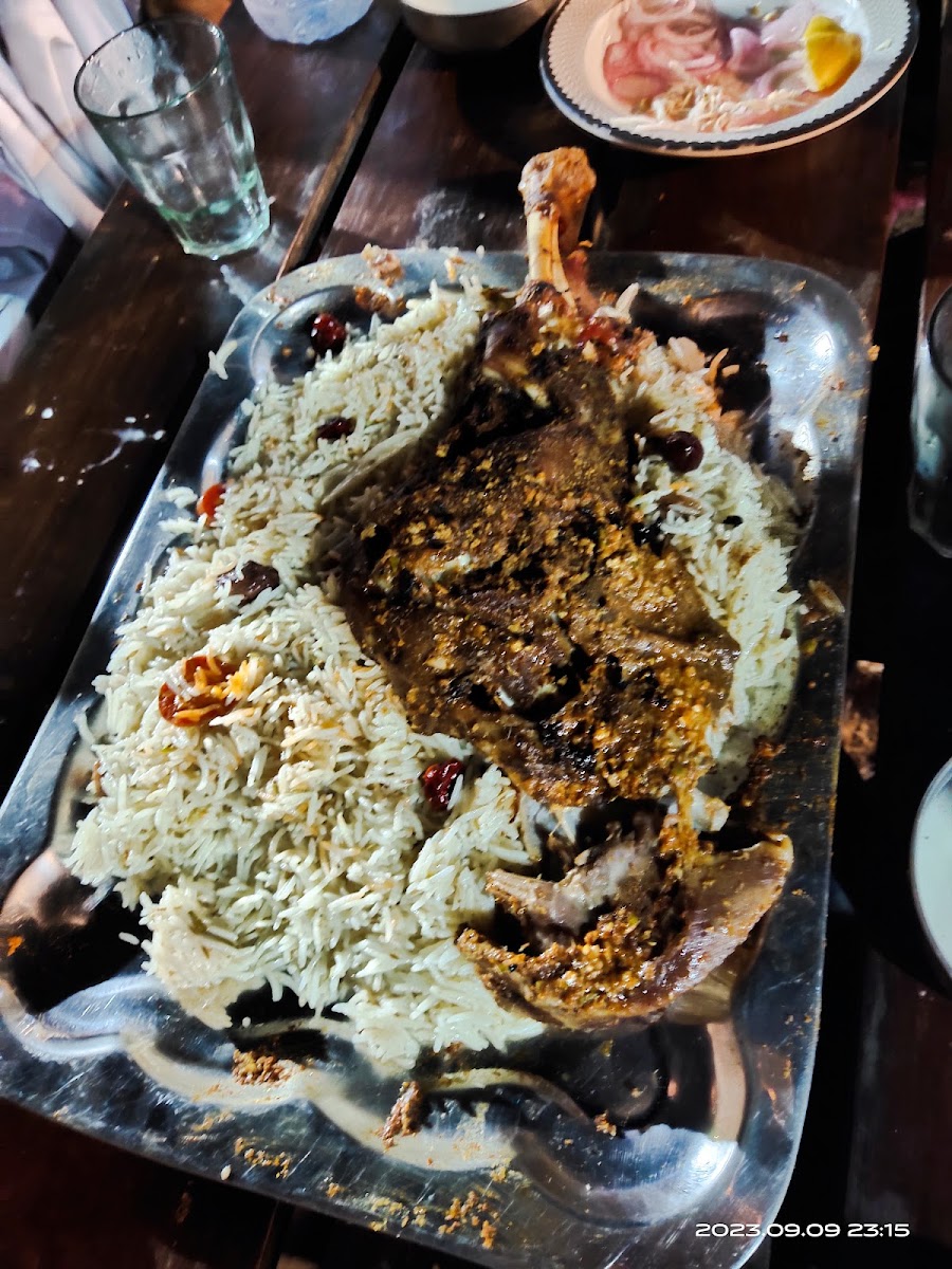 Al-Murtaza Restaurant-3