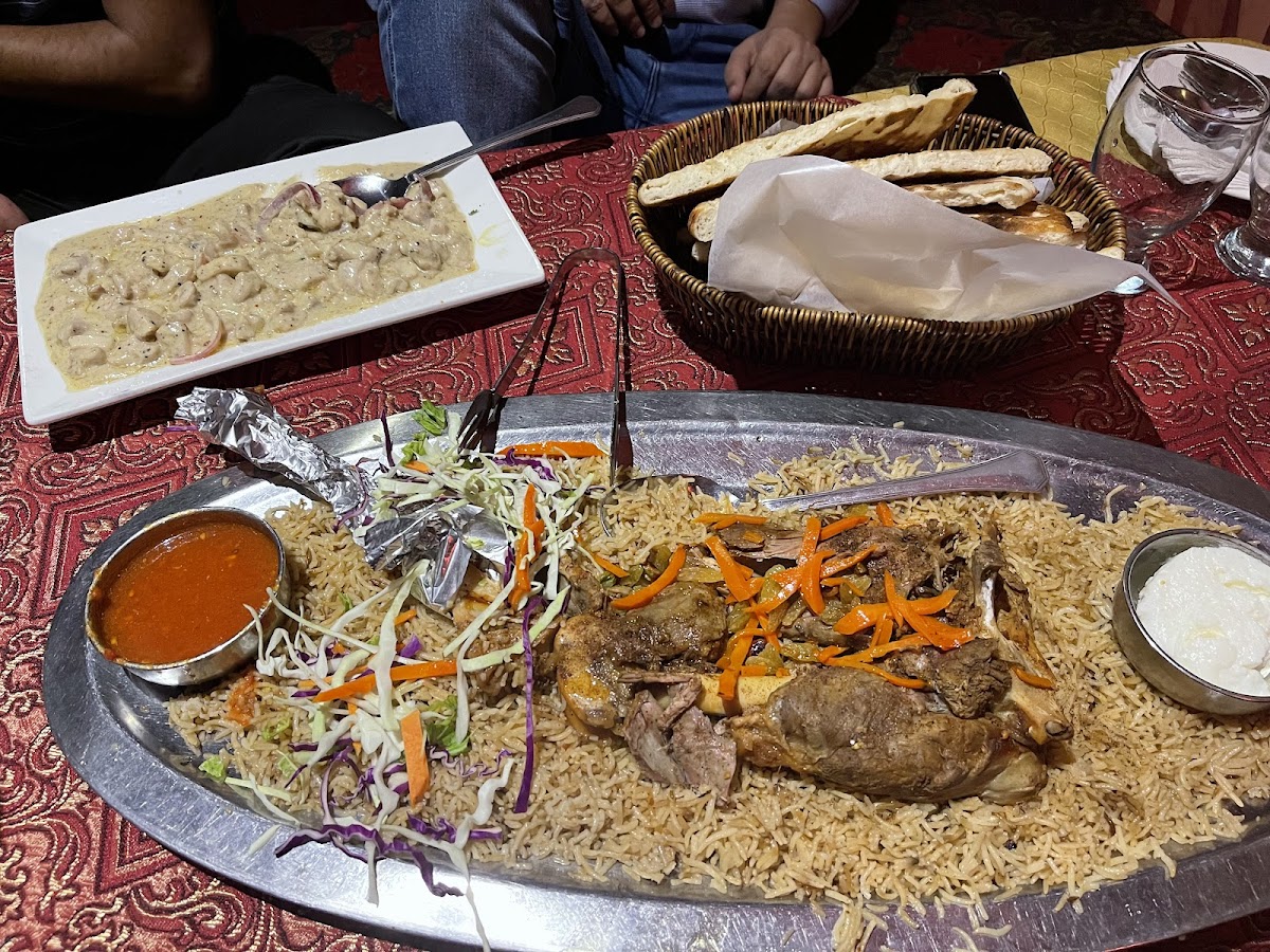 Al-Nakhal Restaurant-3