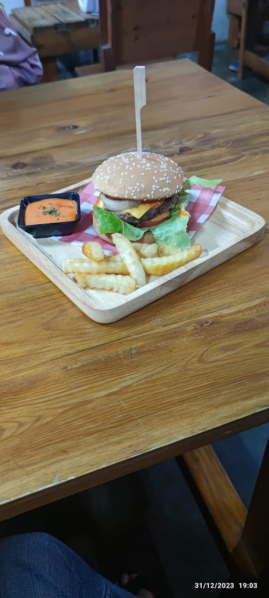 Aladin Burger-9