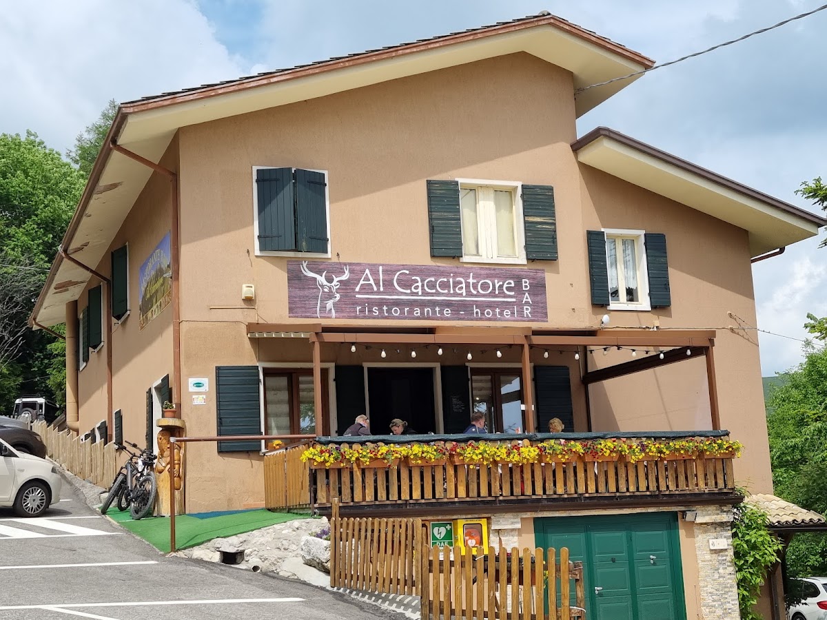 Albergo Ristorante Al Cacciatore