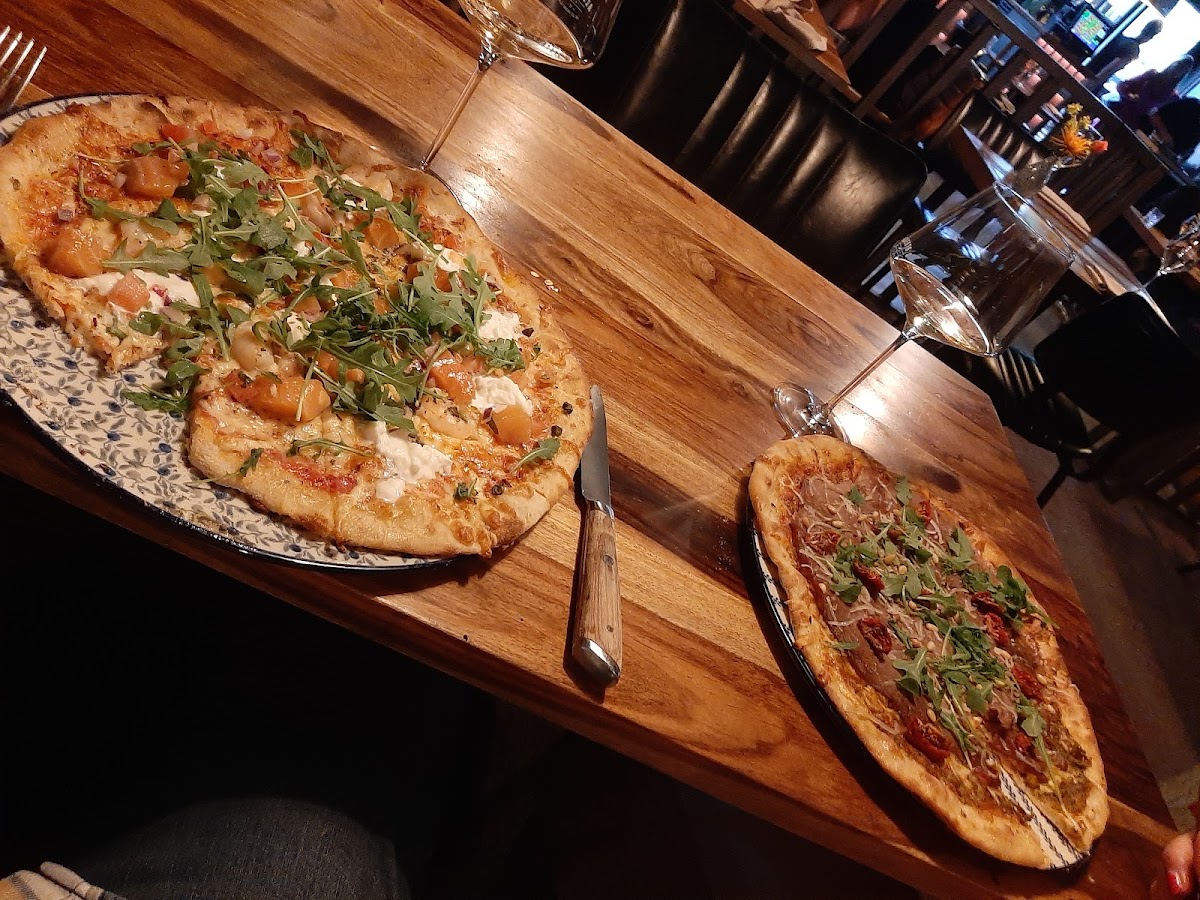 Alberto's-3