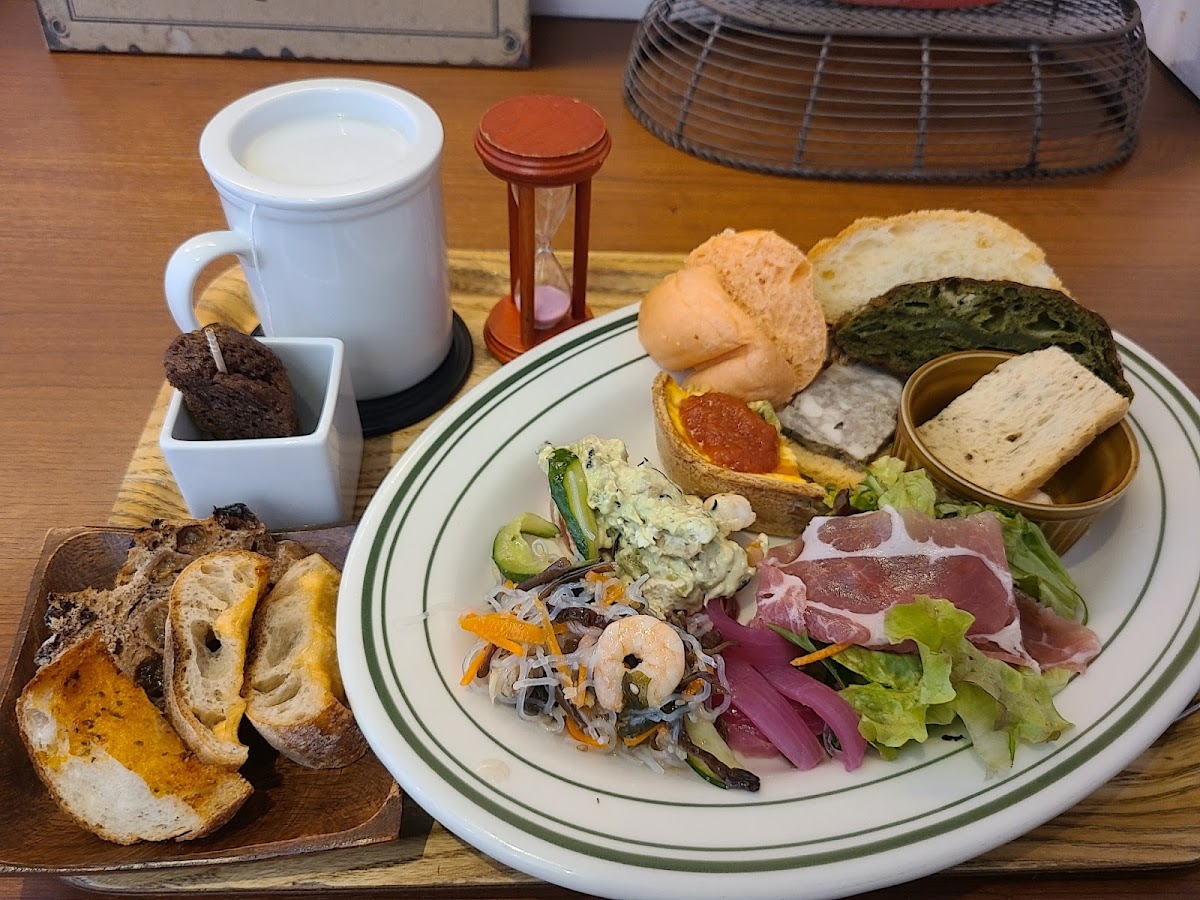 Alcyon Deli Cafe-3
