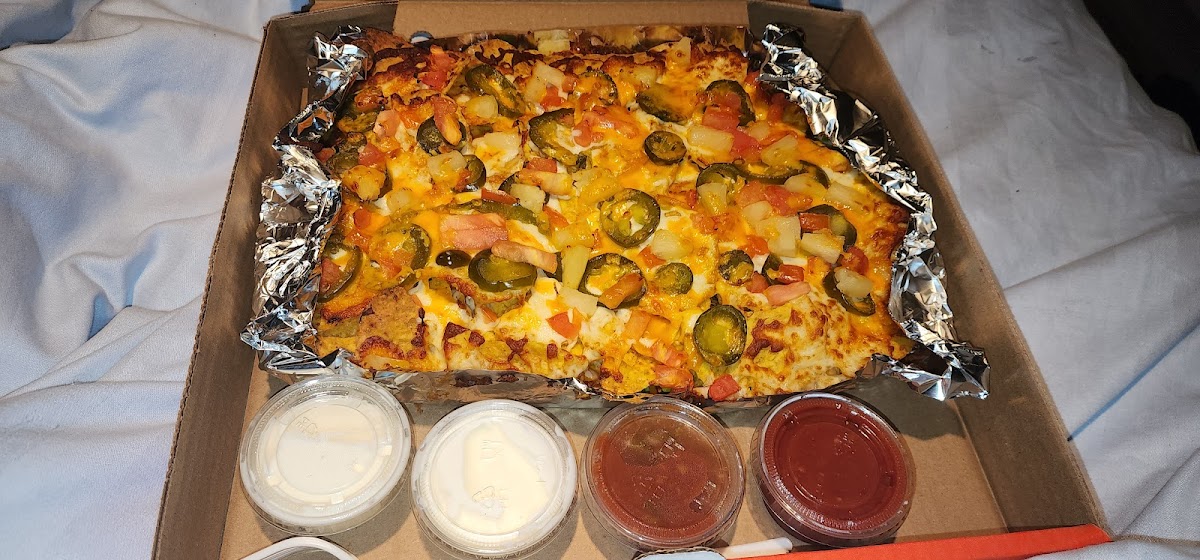 Alexandra’S Pizza Grafton Street - Downtown Halifax-5