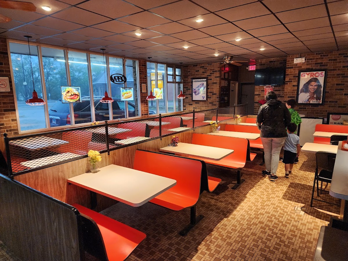 Alex's Restaurant-4