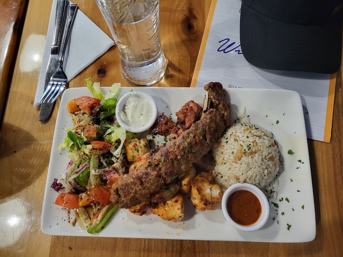 Alikko's Turkish Bar & Grill-8
