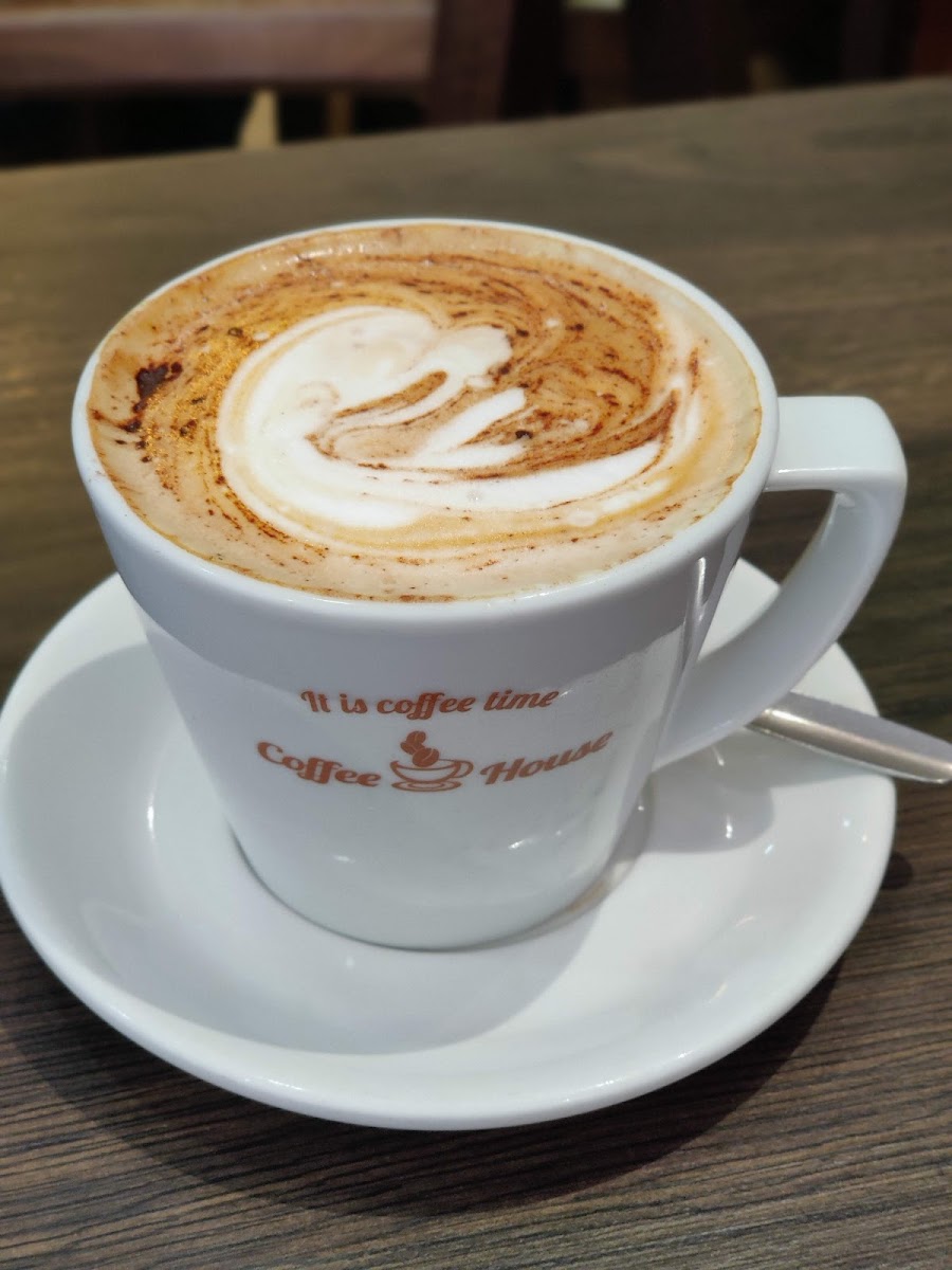 Ali's Cafe-8