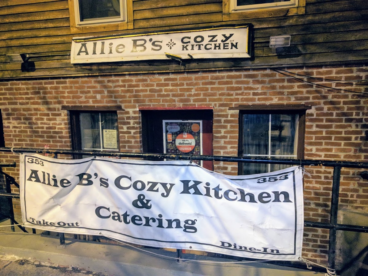 Allie B's Cozy Kitchen